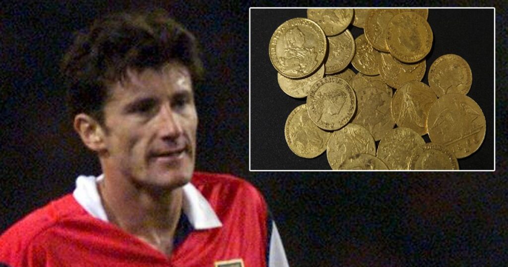Ex-Arsenal and West Ham footballer attempted to sell antique coins taken from a plane – Daily Star