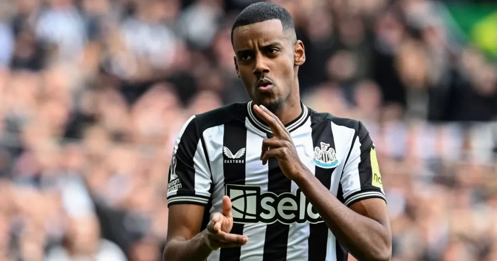 Arsenal and Spurs Pursuing £100m Alexander Isak as Rivals Take Advantage of Newcastle FFP Issues