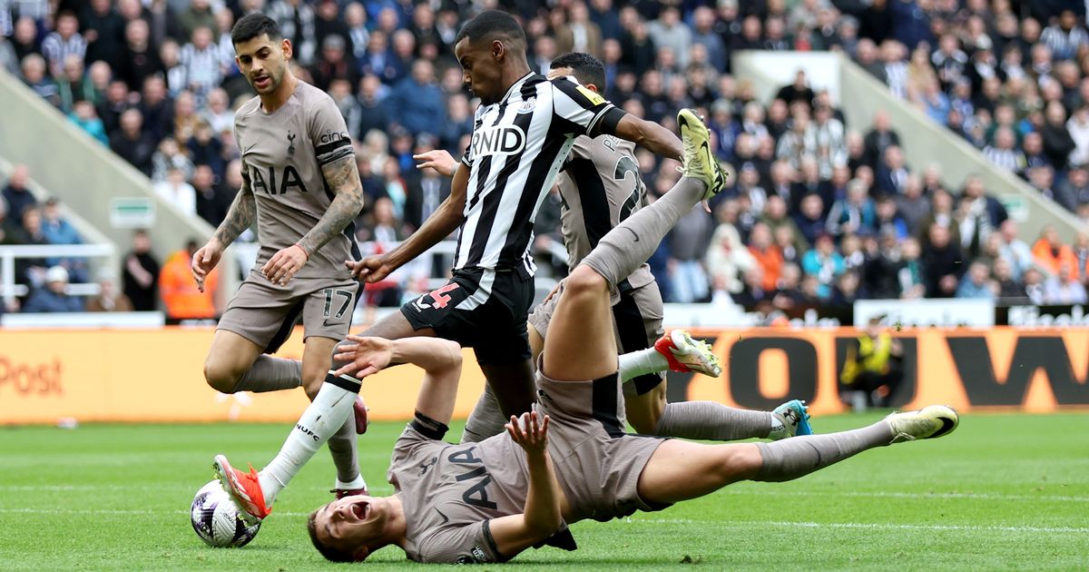 Micky van de Ven makes two glaring mistakes, resembling he’s wearing rollerblades, leading to Newcastle goals.