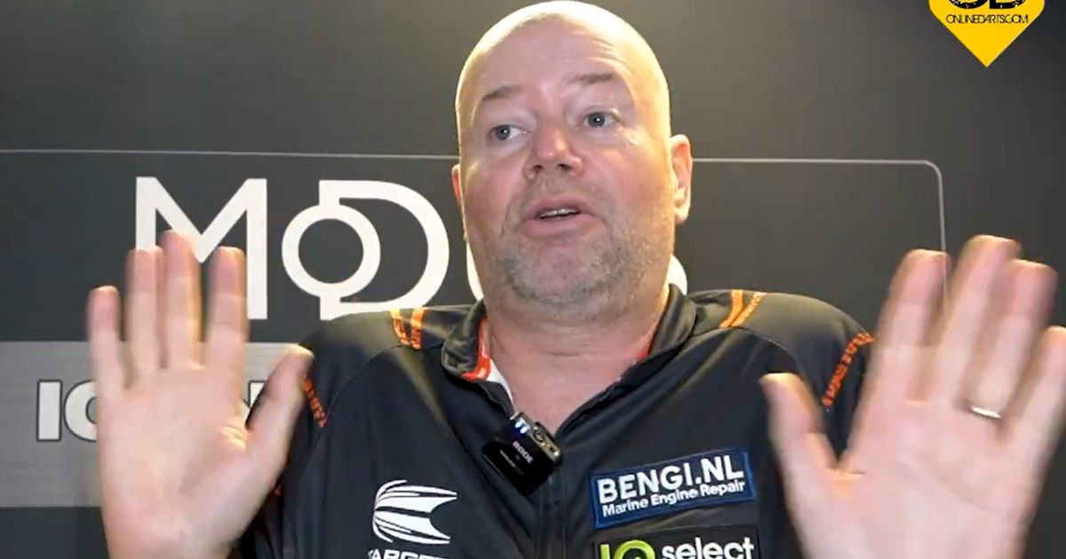 Raymond van Barneveld denies telling Luke Littler to ‘f*** off’ for ignoring his messages.