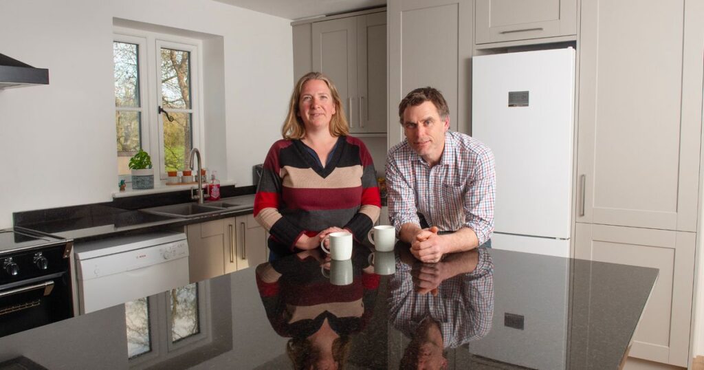 Couple discovers life-changing fortune while renovating kitchen – Daily Star