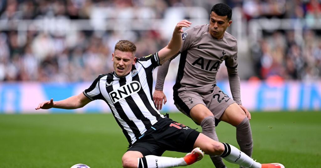 Newcastle vs Spurs match branded “borderline unwatchable” due to “horrible kit clash” – Daily Star