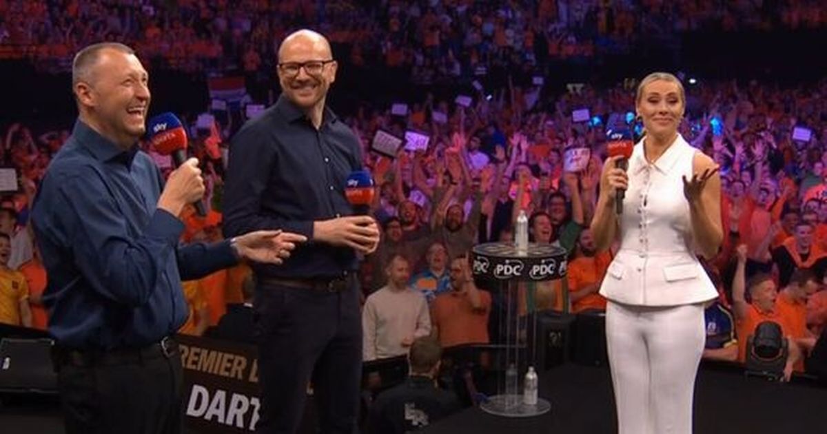 Darts fans adore Emma Paton as she is cheered every time she hosts on stage.