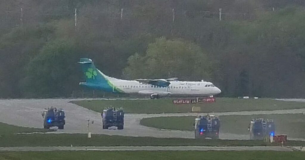 Birmingham Airport shut down due to discovery of ‘suspicious device’ on Aer Lingus plane – Daily Star