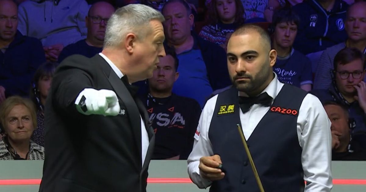 Hossein Vafaei Tells Snooker Referee ‘You Play’ in Tense Exchange at World Championship