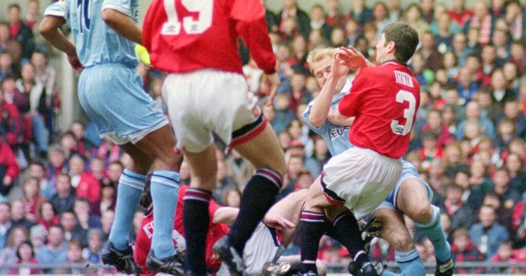 David Busst’s Leg 28 Years After Horrific Break in Man Utd vs Coventry – Daily Star