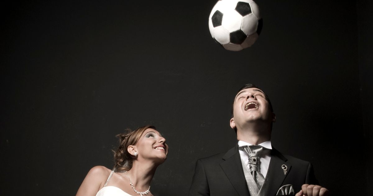 Top 10 Football Fan Faux-Pas: Booking a Wedding on an Important Match Day – Daily Star